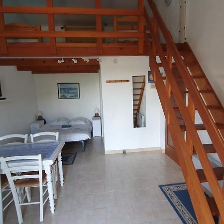 Studio-Mezzanine Dans Villa Cagnes-sur-Mer Eksteriør bilde
